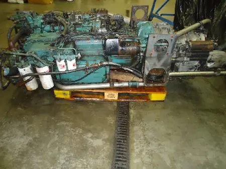 Featured image for “Volvo motor THD102KF met ZF automaat versnellingsbak”