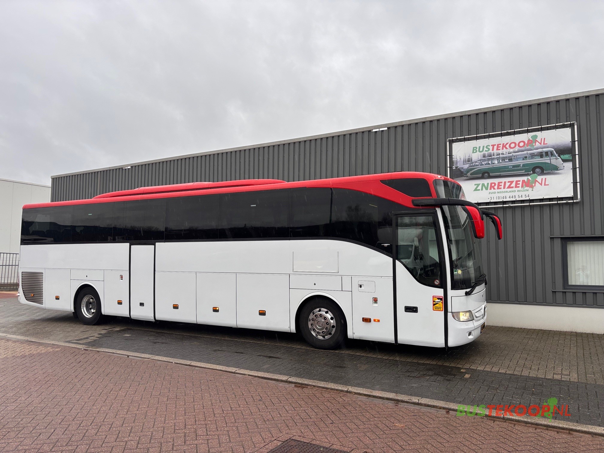 Featured image for “Mercedes TOURISMO RHD-M/2A”