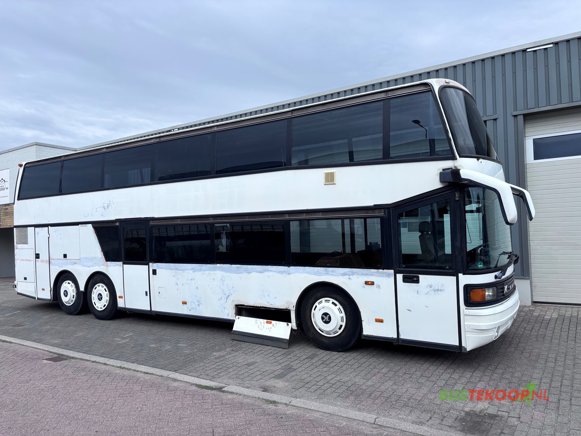 Setra S228 DT Dubbeldekker voor ombouw tot camper / woonbus - Image 4