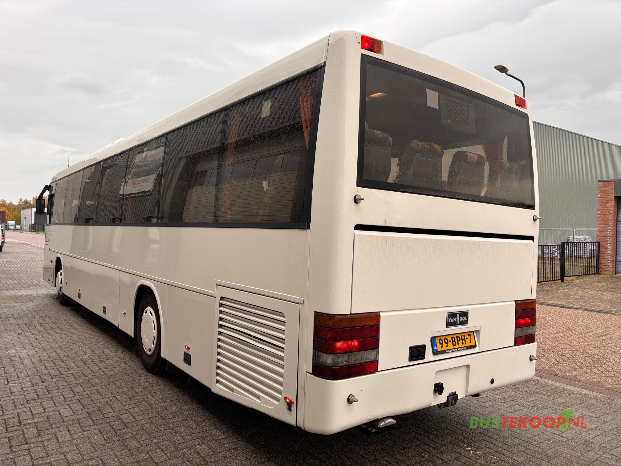 Vanhool T915 CL, 51 Places and toilet - Afbeelding 4