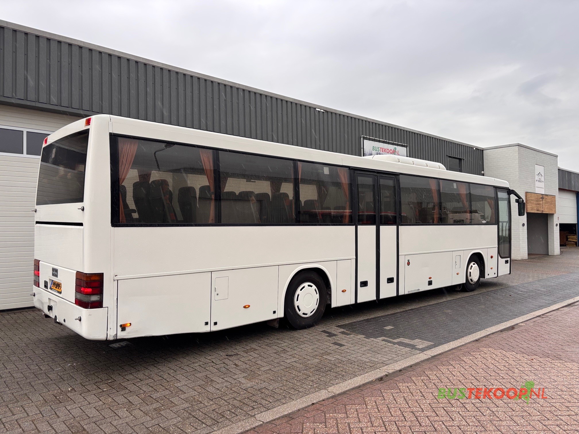 Vanhool T915 CL, 51 Places and toilet - Afbeelding 6