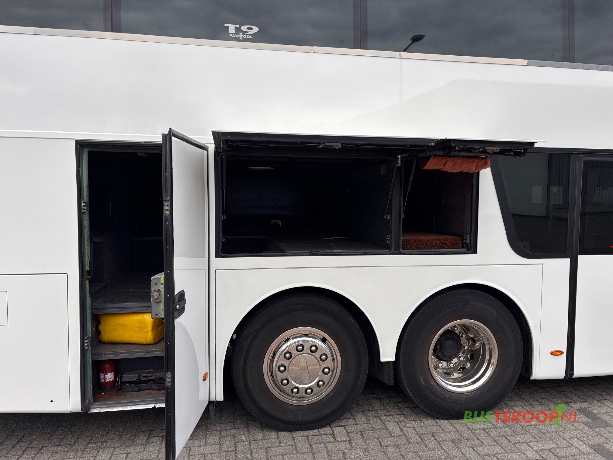 Vanhool TD927 Astromega 90 Seats - Image 7