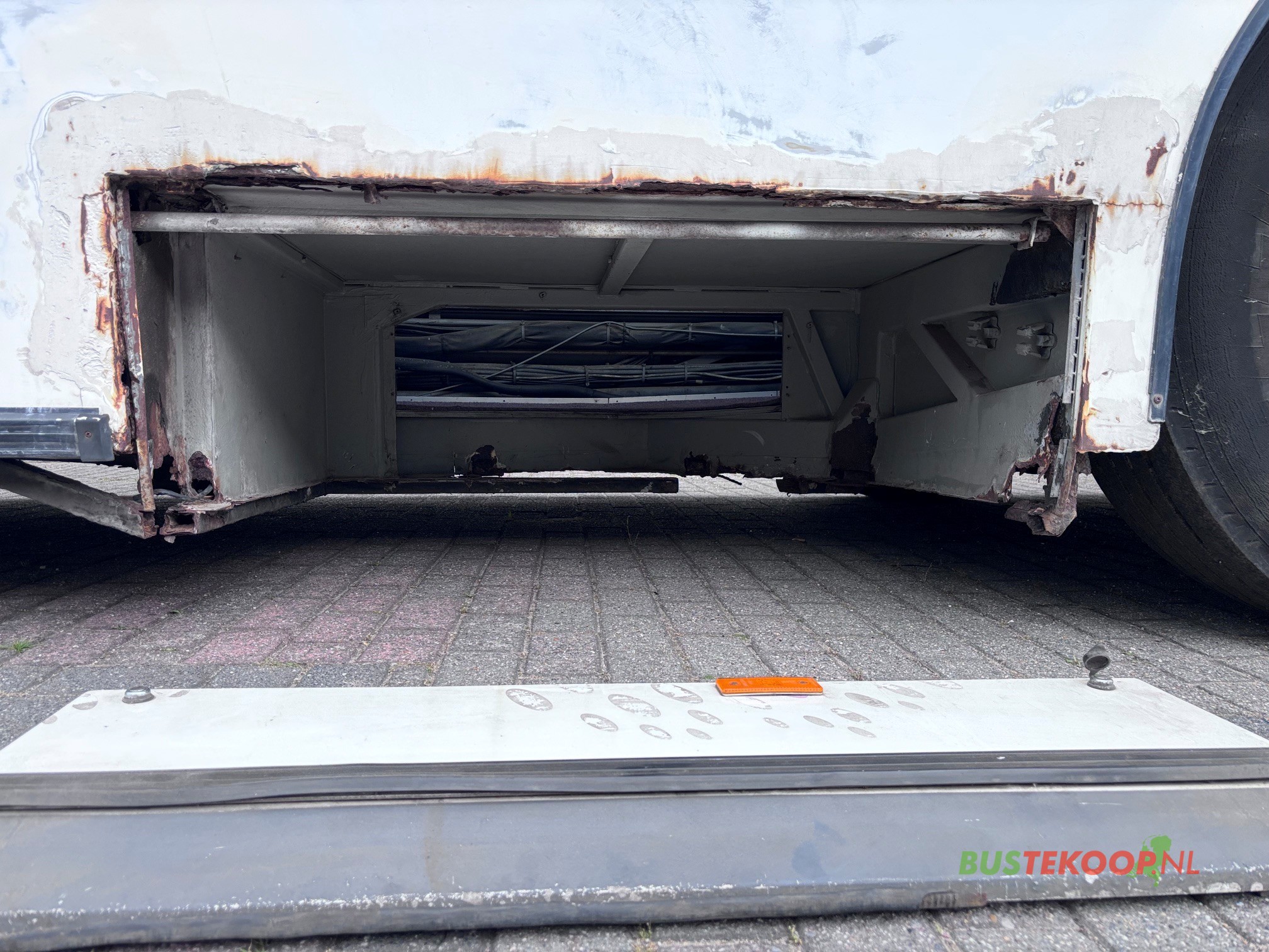 Setra S228 DT Dubbeldekker voor ombouw tot camper / woonbus - Image 10