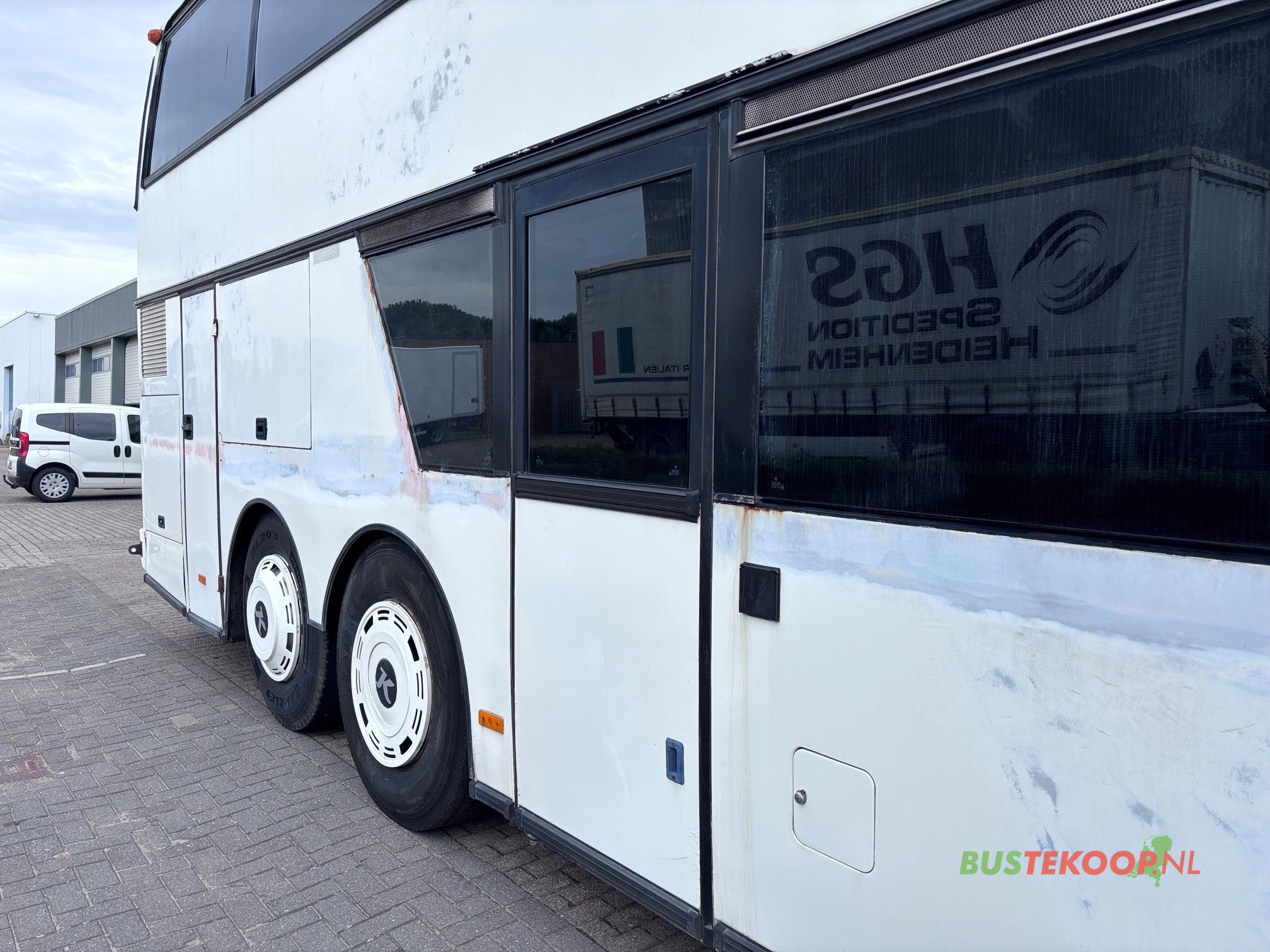 Setra S228 DT Dubbeldekker voor ombouw tot camper / woonbus - Image 11