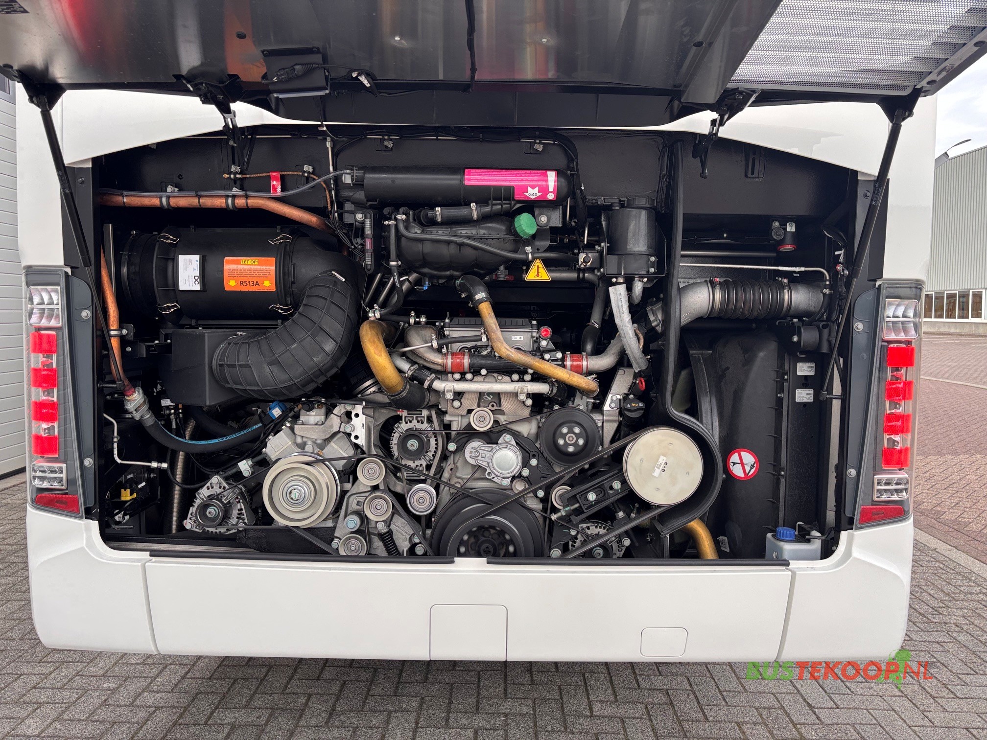Mercedes Tourismo E 17 RHD 63Pl. NIEUW - Image 17