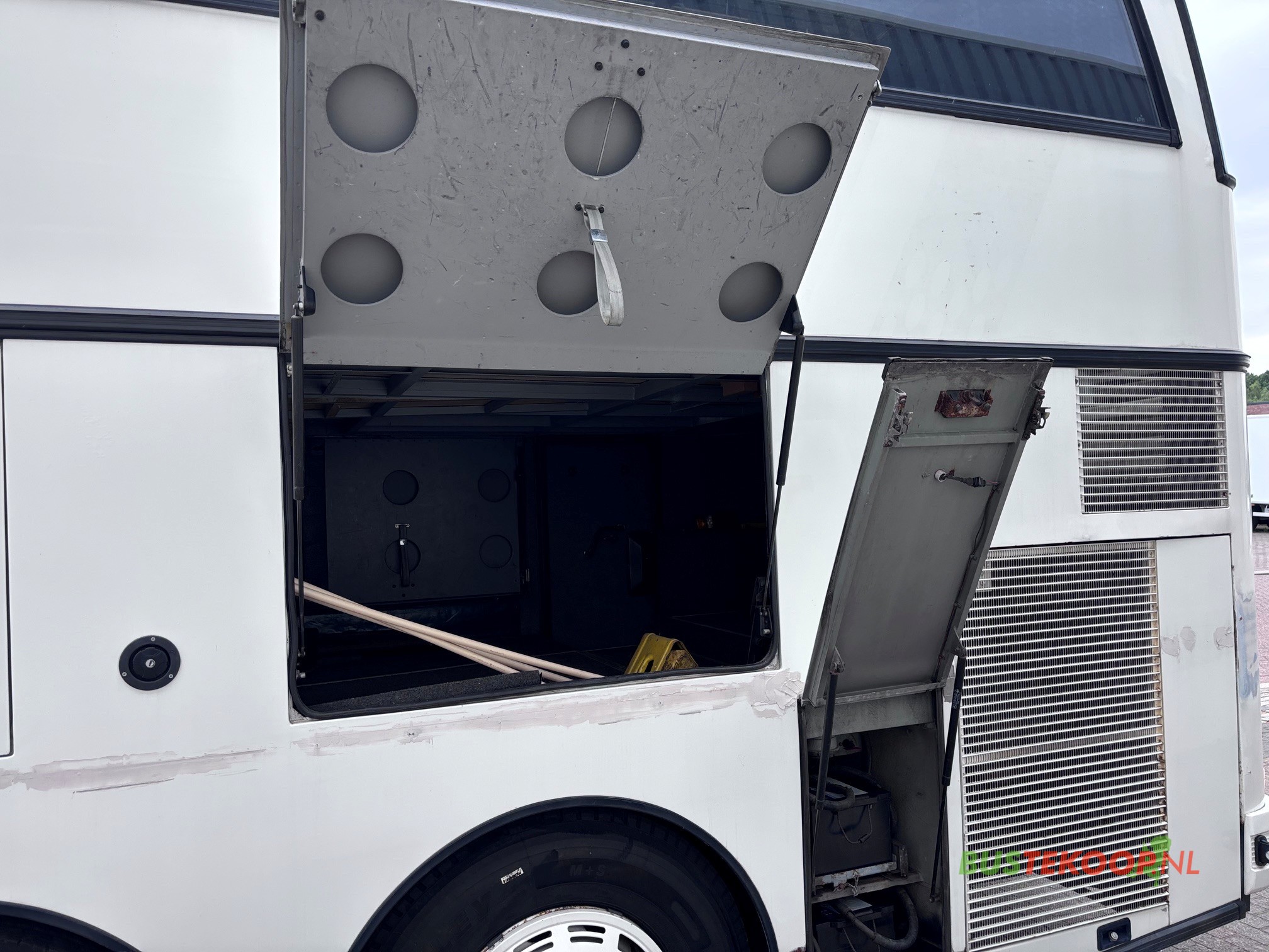 Setra S228 DT Dubbeldekker voor ombouw tot camper / woonbus - Image 18
