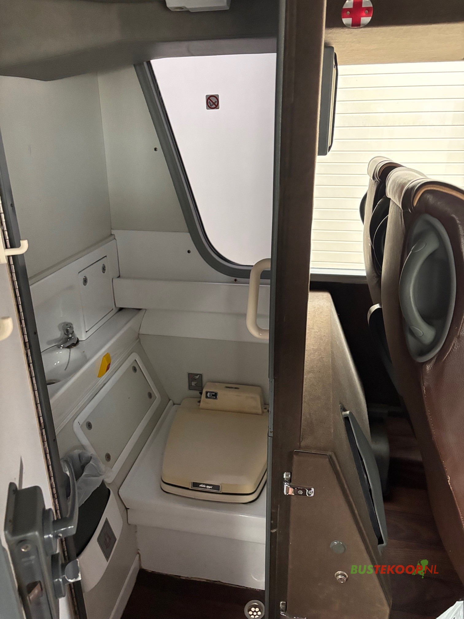 Vanhool TD927 Astromega 90 Seats - Image 21
