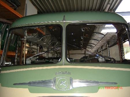 Featured image for “Voorruit links en rechts SETRA S11”